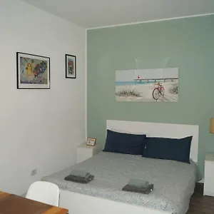Appartamento House Naviglio Quattro, Milano
