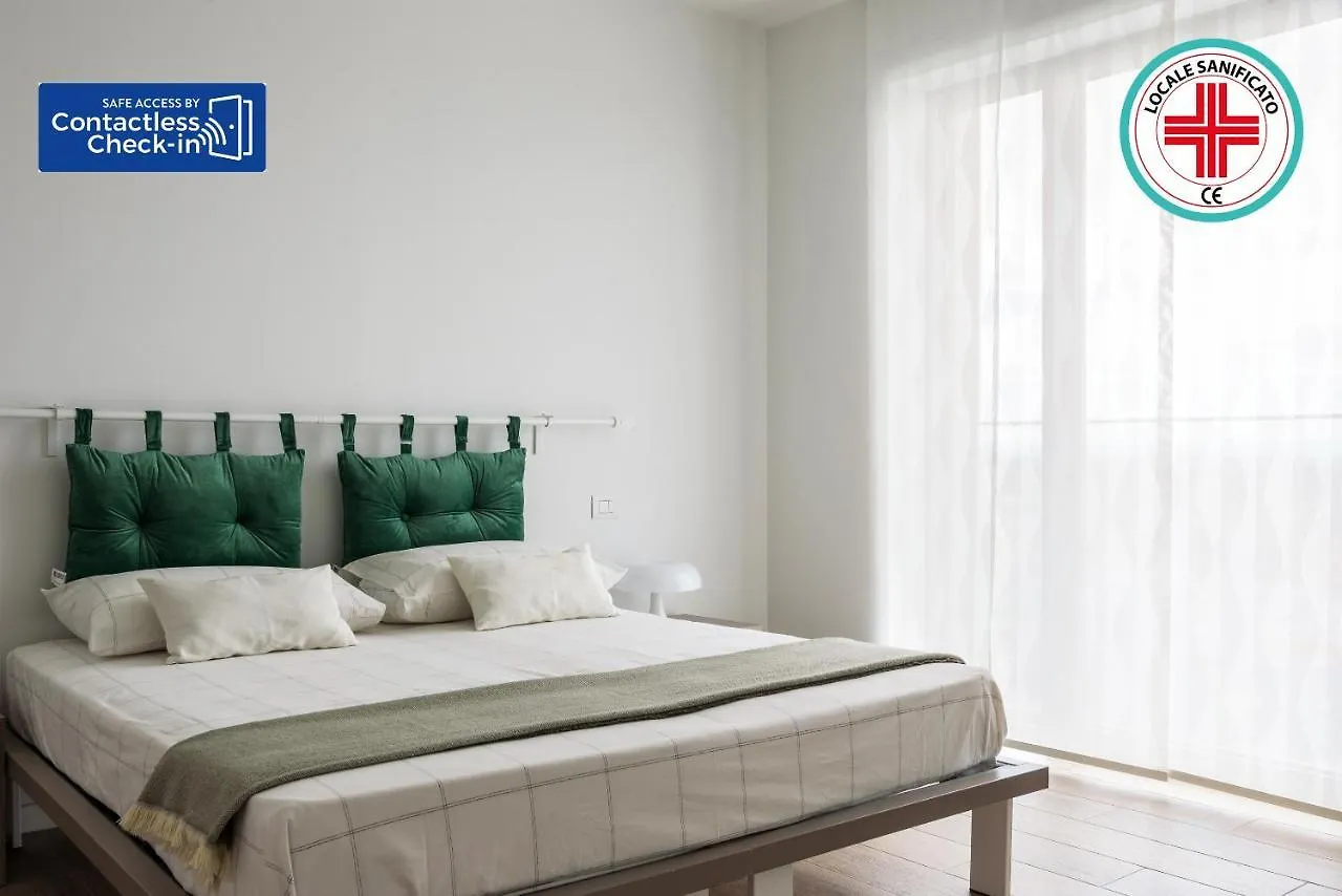 Joivy Uptown Flats With Balcony, Good Connection To Milan Centre Daire